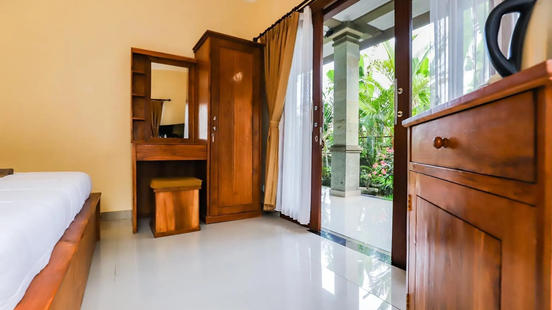 Big Stone House 6 - 6 Min Center And 500M Parq Ubud Ubud (Bali)